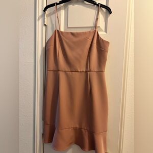 Gianni Bini, size 8, blush dress with ruffle